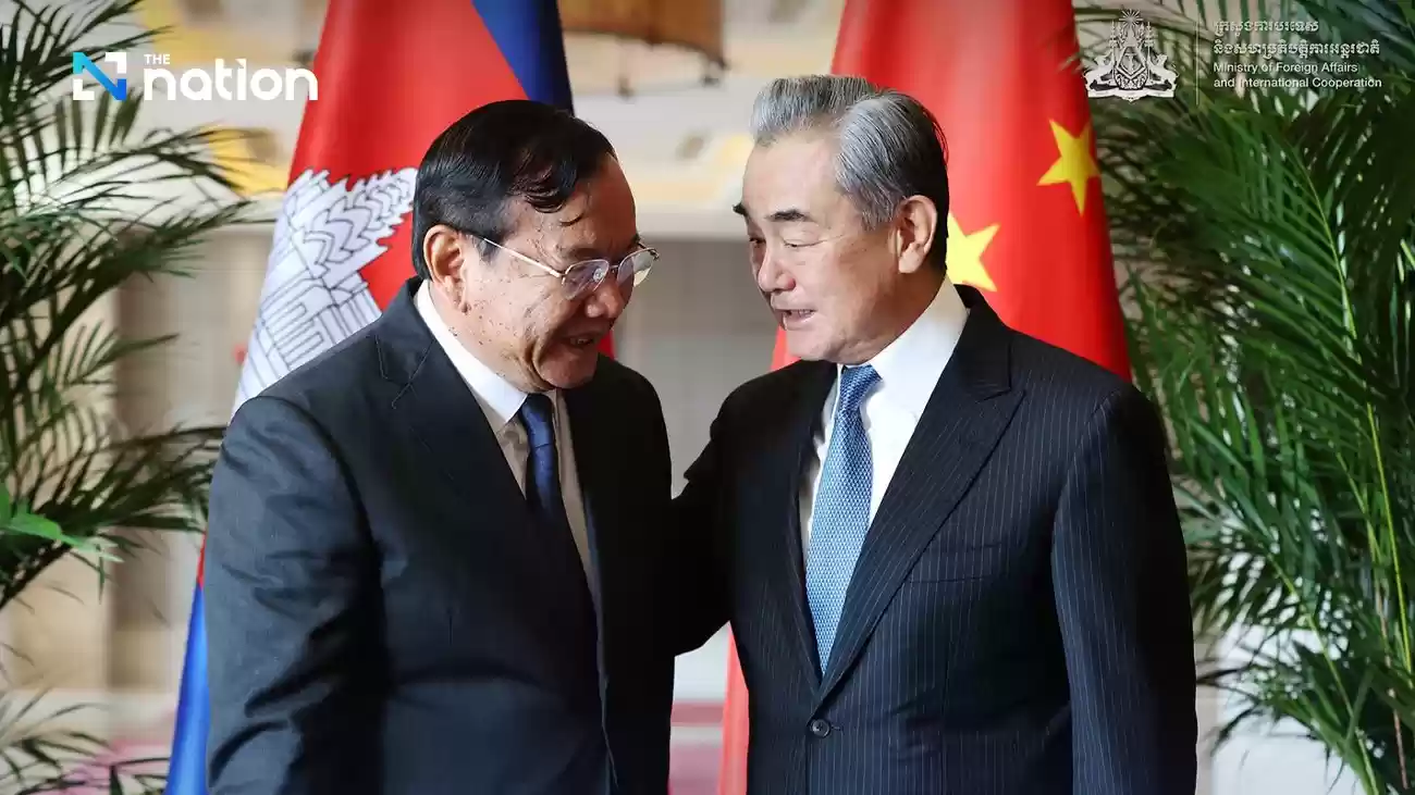 緊急援助がプノンペンに到着、カンボジアは停戦での役割に対して中国に感謝