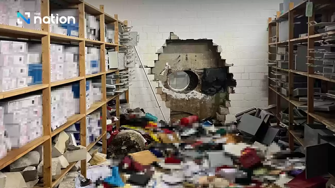 ドイツの銀行金庫に穴を開け、数百万ドルを盗む泥棒