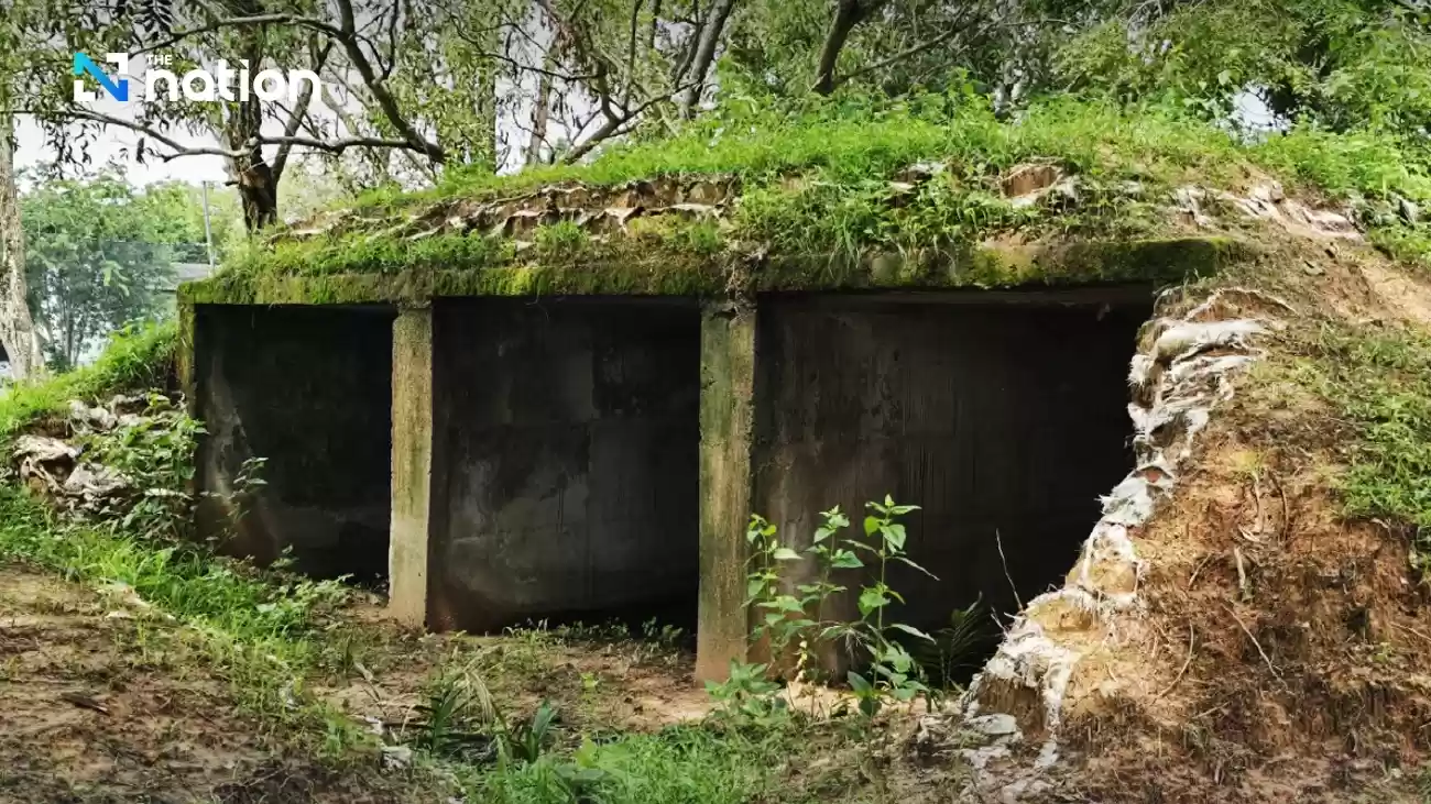 国境地区は、12月27日の正午の停戦を前に住民にバンカーに留まるよう呼びかけている。